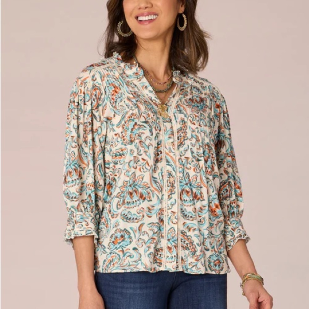 Democracy Elbow Sleeve Stand Collar Pintuck Button Front Printed Woven Shirt
